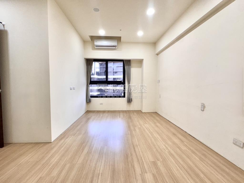 華悦城高樓三房車位房屋室內格局與周邊環境