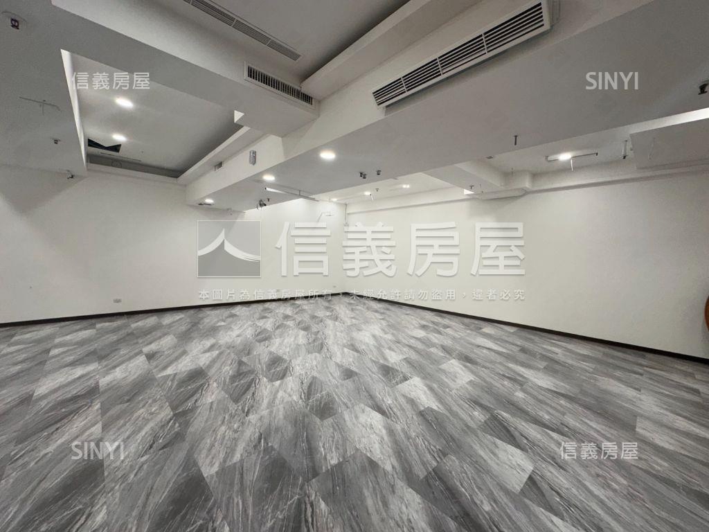 擎天雙星店鋪Ａ房屋室內格局與周邊環境