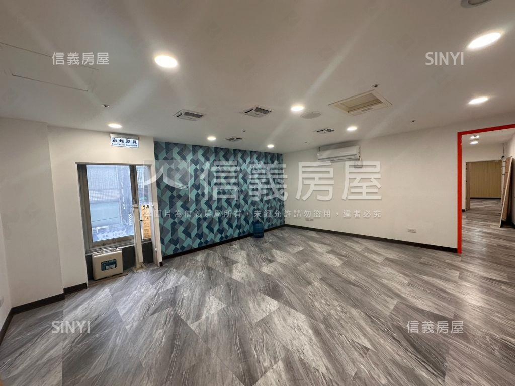 擎天雙星店鋪Ａ房屋室內格局與周邊環境