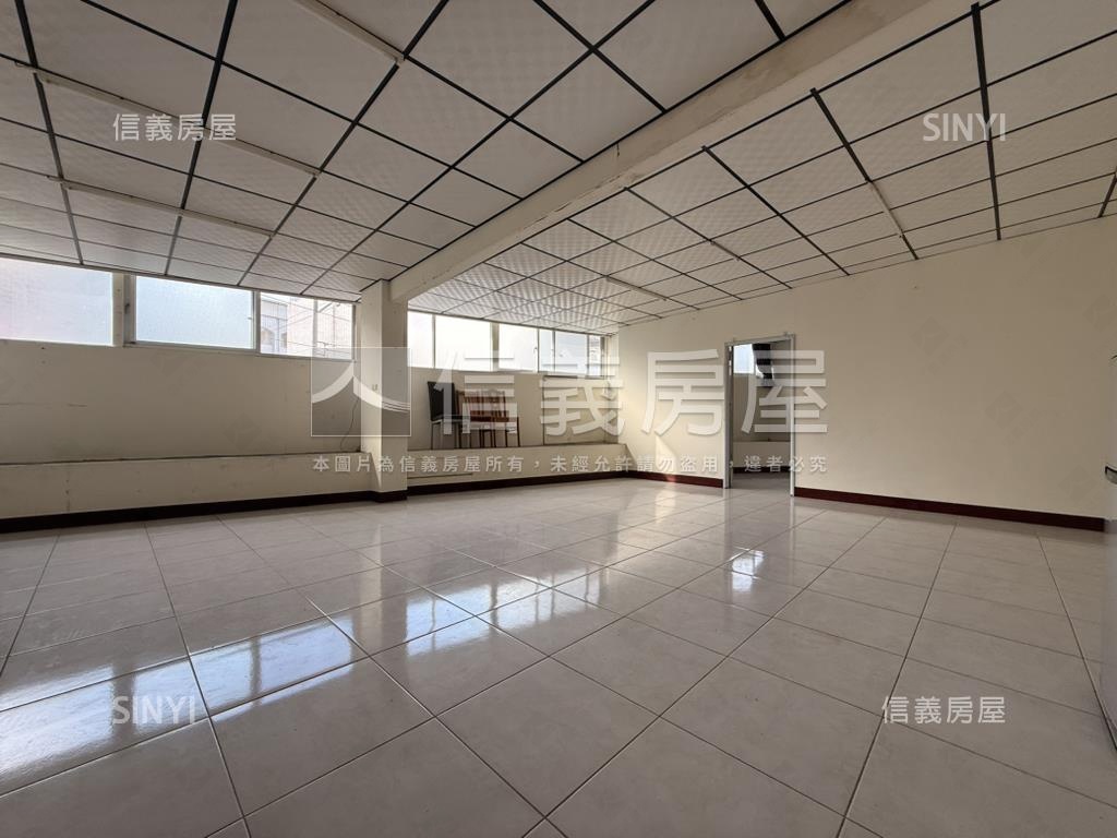 近復國路邊間透店房屋室內格局與周邊環境