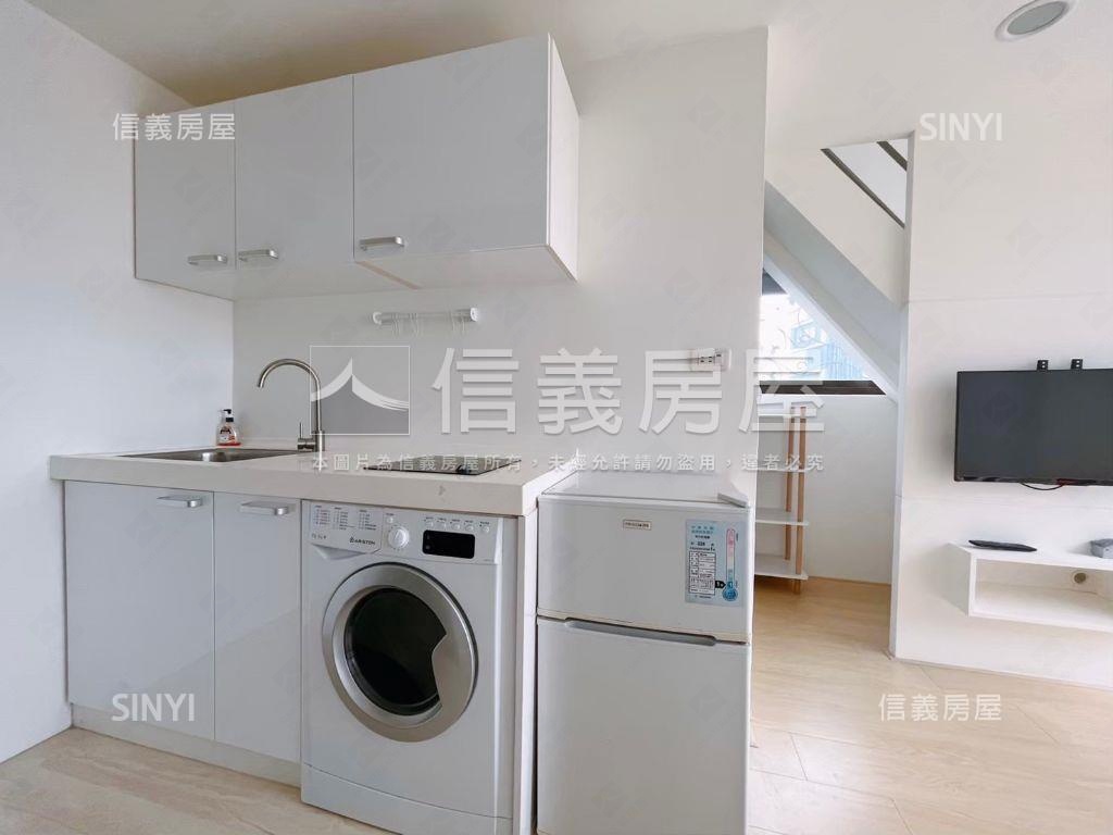 高鐵區愛巴黎精品美屋房屋室內格局與周邊環境