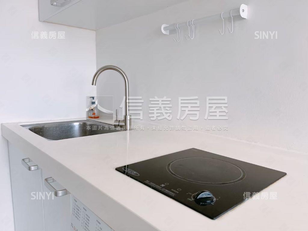 高鐵區愛巴黎精品美屋房屋室內格局與周邊環境