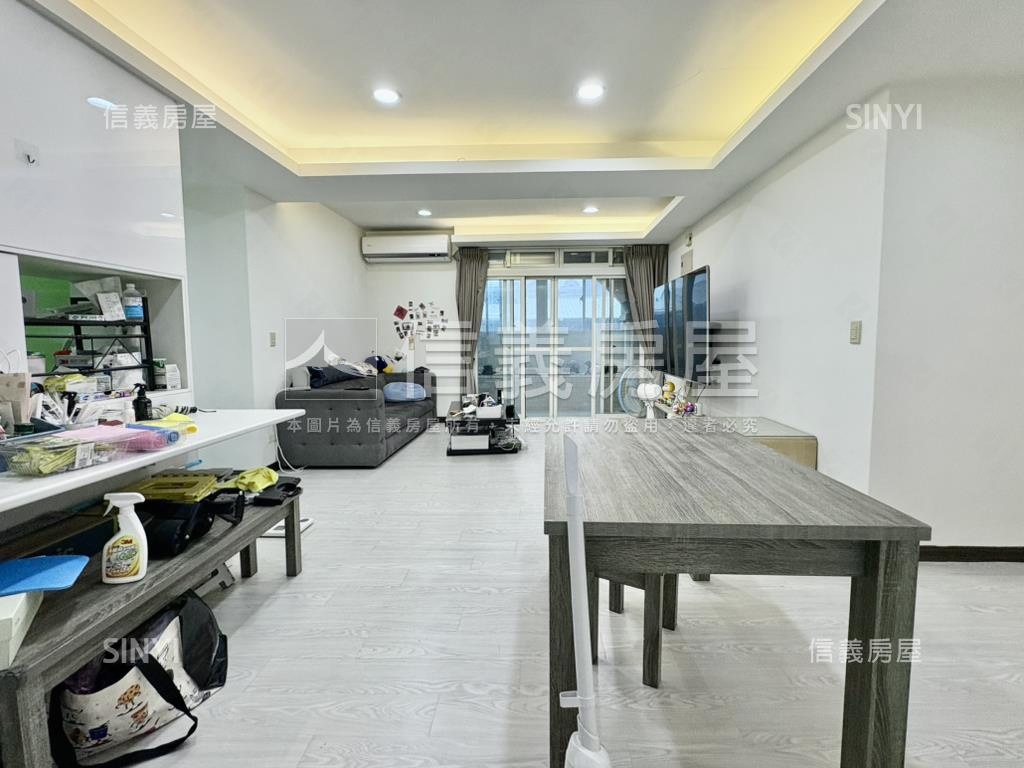 溫馨公寓前後陽台大空間房屋室內格局與周邊環境