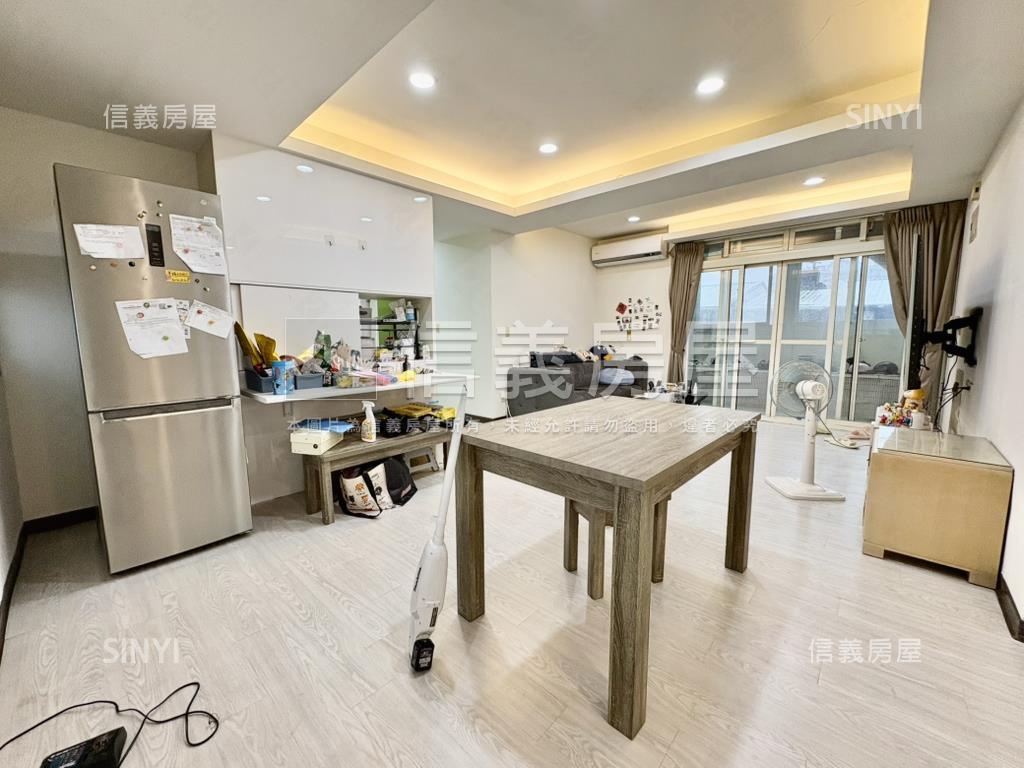 溫馨公寓前後陽台大空間房屋室內格局與周邊環境