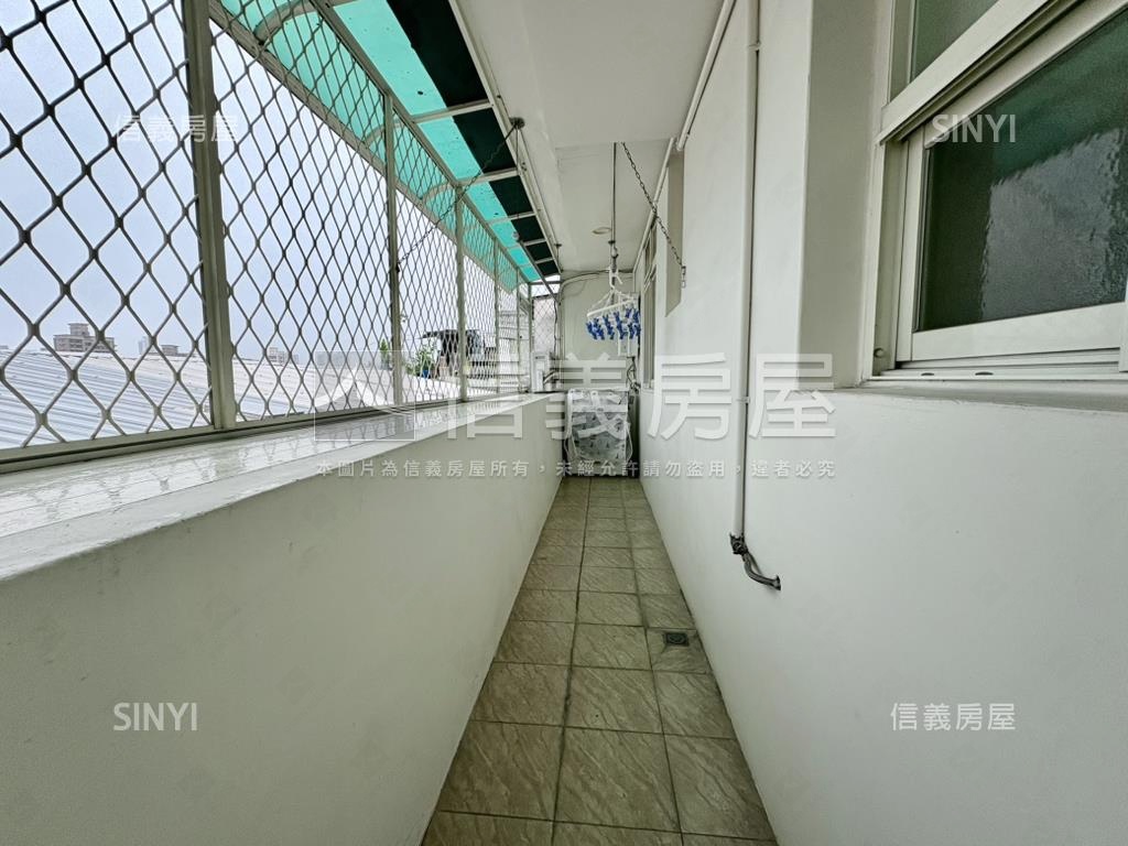 溫馨公寓前後陽台大空間房屋室內格局與周邊環境