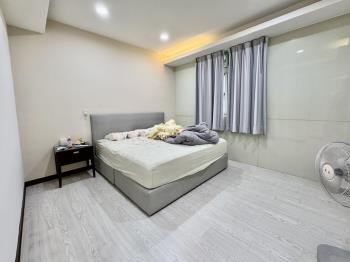 溫馨公寓前後陽台大空間