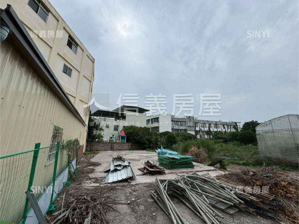 １２米活路旁大土地房屋室內格局與周邊環境
