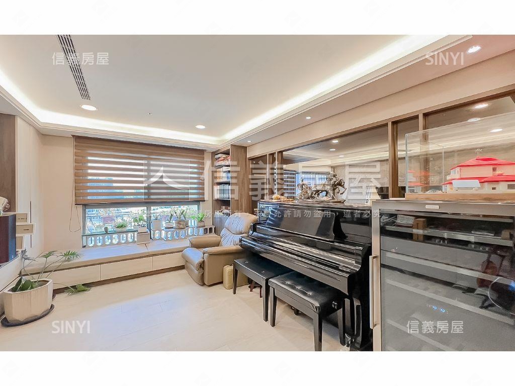 面七期絕美夜景Ｂ２大車位房屋室內格局與周邊環境