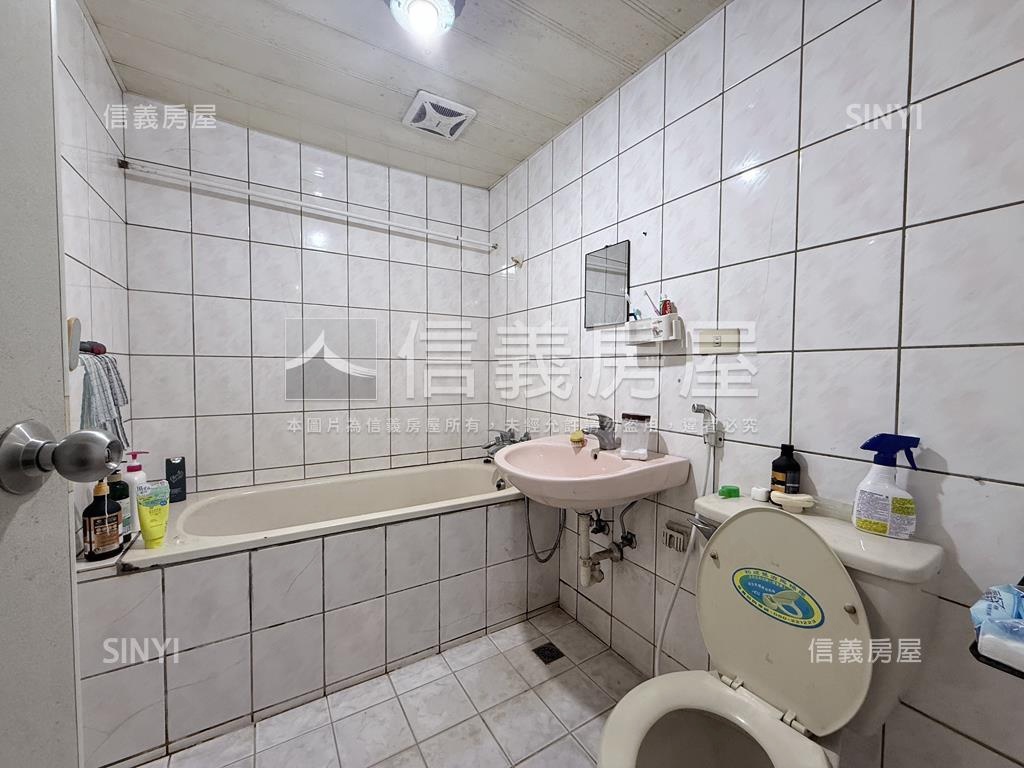 凱悅假期高樓３房房屋室內格局與周邊環境