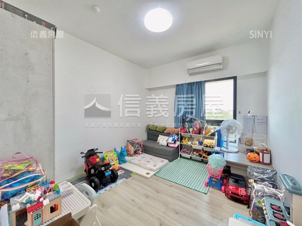 帝景磐石華廈視野大三房房屋室內格局與周邊環境