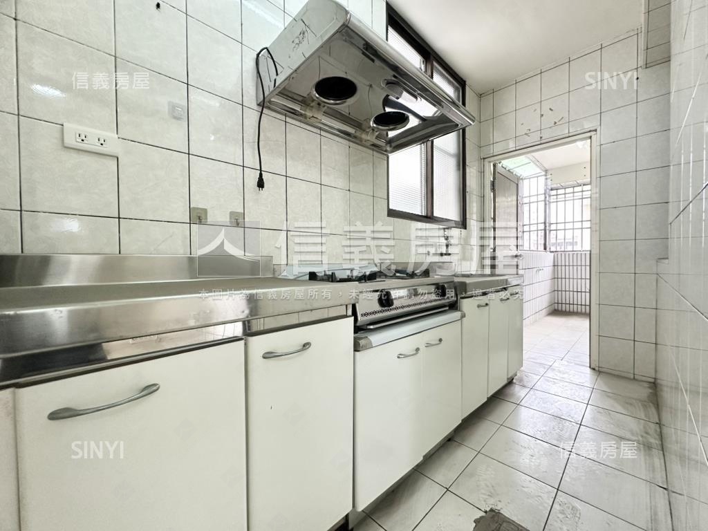 近後驛採光通風四房平車房屋室內格局與周邊環境