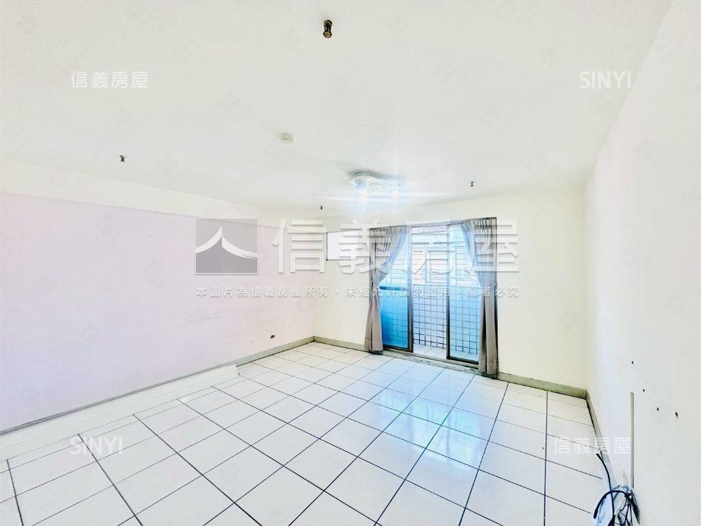 金鳳凰明亮高樓大三房房屋室內格局與周邊環境