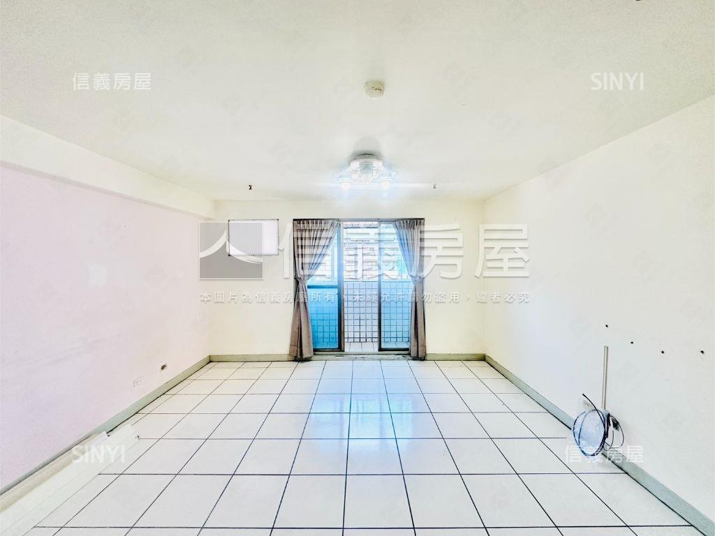 金鳳凰明亮高樓大三房房屋室內格局與周邊環境