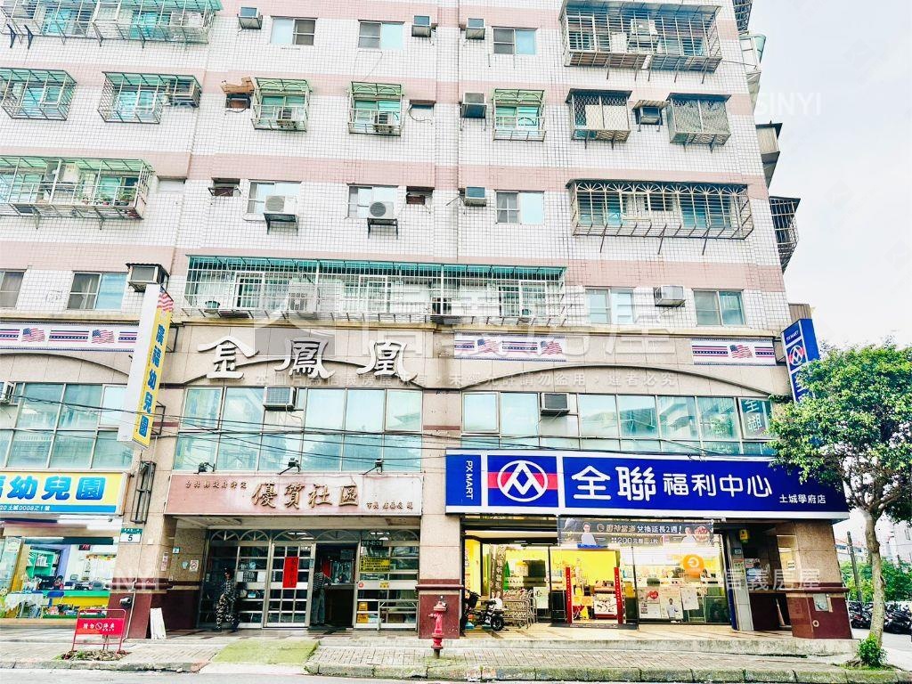 金鳳凰明亮高樓大三房房屋室內格局與周邊環境