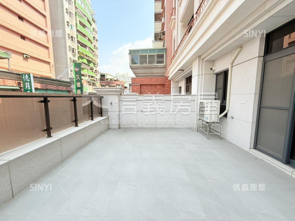 展奇．優秀賞面寬霸氣店面房屋室內格局與周邊環境