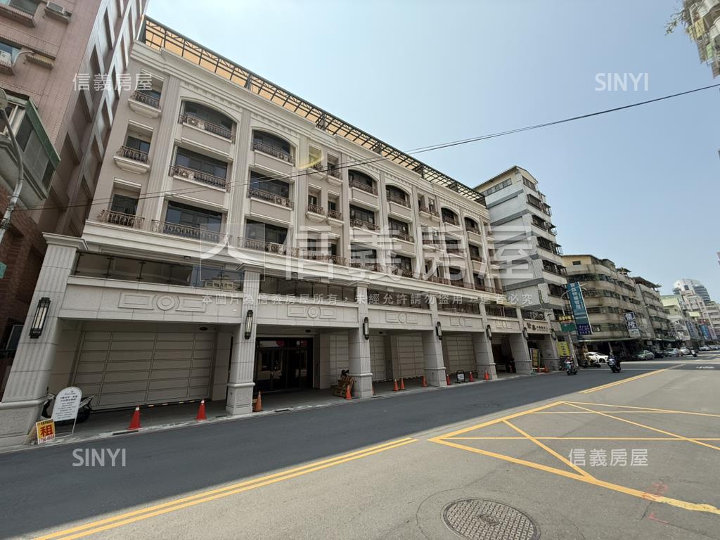 展奇．優秀賞面寬霸氣店面房屋室內格局與周邊環境