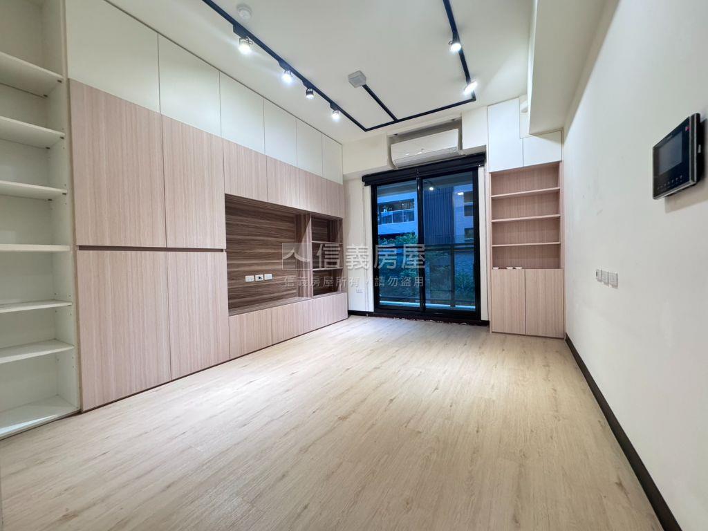 樹梢採光質感兩房房屋室內格局與周邊環境