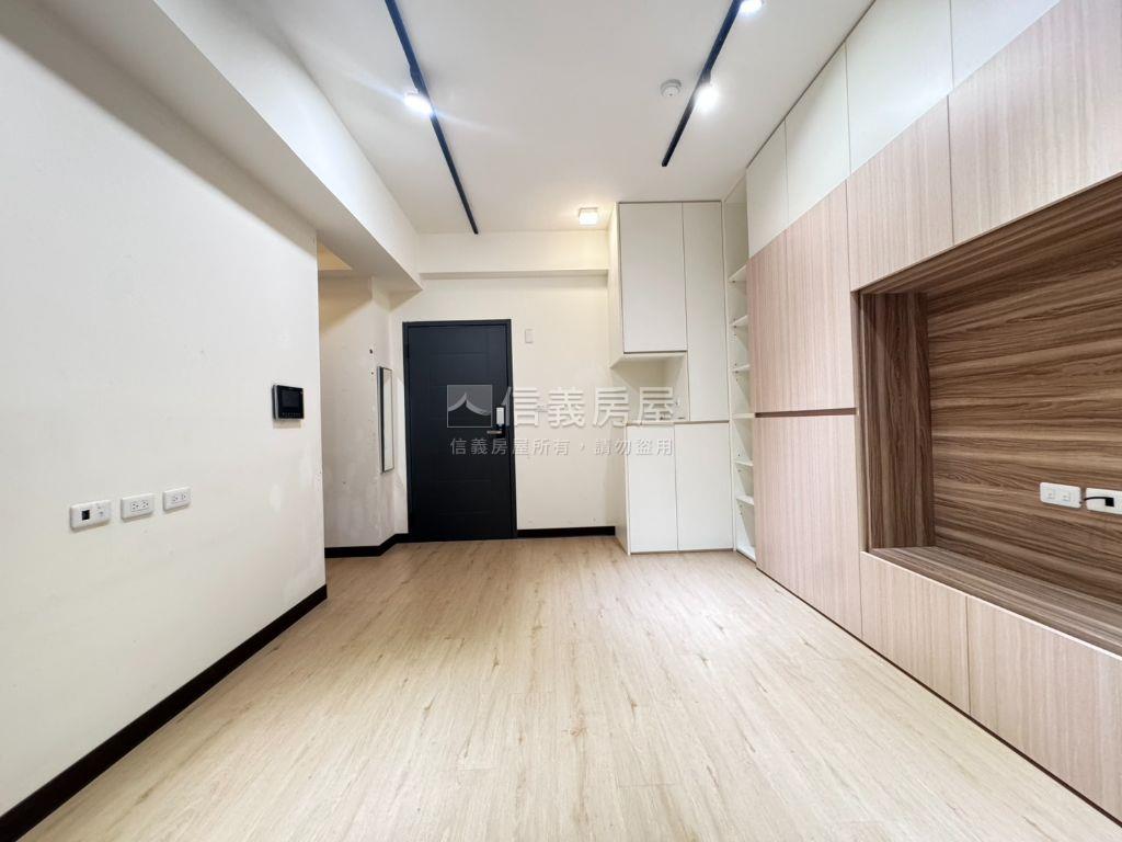 樹梢採光質感兩房房屋室內格局與周邊環境