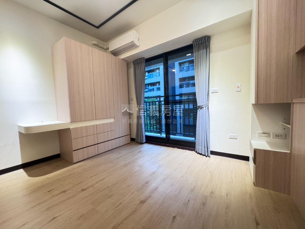 樹梢採光質感兩房房屋室內格局與周邊環境