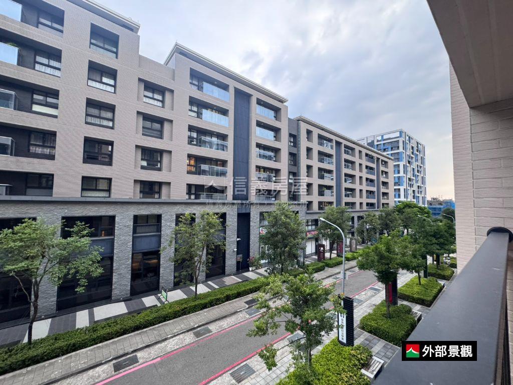 樹梢採光質感兩房房屋室內格局與周邊環境