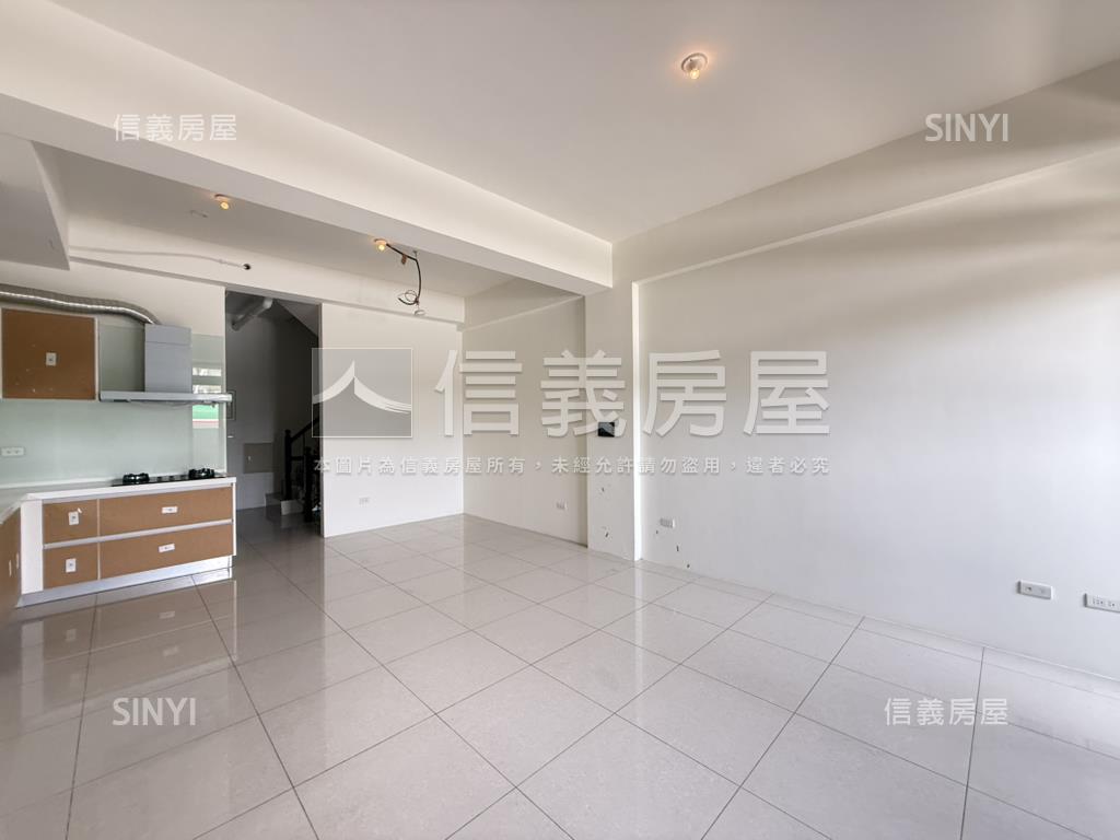 近華勛氣派電梯透天房屋室內格局與周邊環境