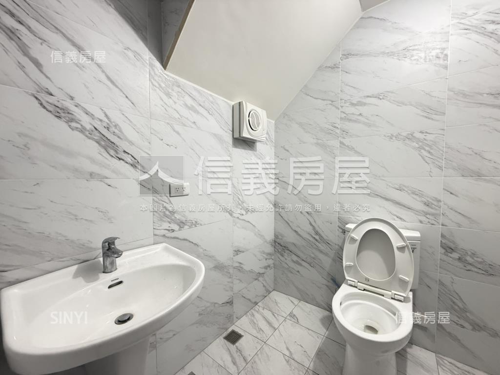 近華勛氣派電梯透天房屋室內格局與周邊環境