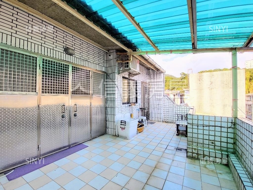 內湖捷運首購大空間房屋室內格局與周邊環境