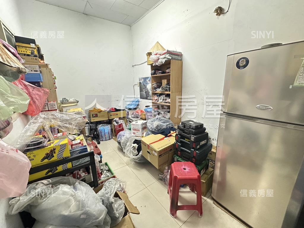 仁愛街面寬百業金店房屋室內格局與周邊環境