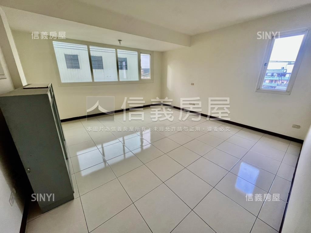 神岡臨路大面寬別墅房屋室內格局與周邊環境