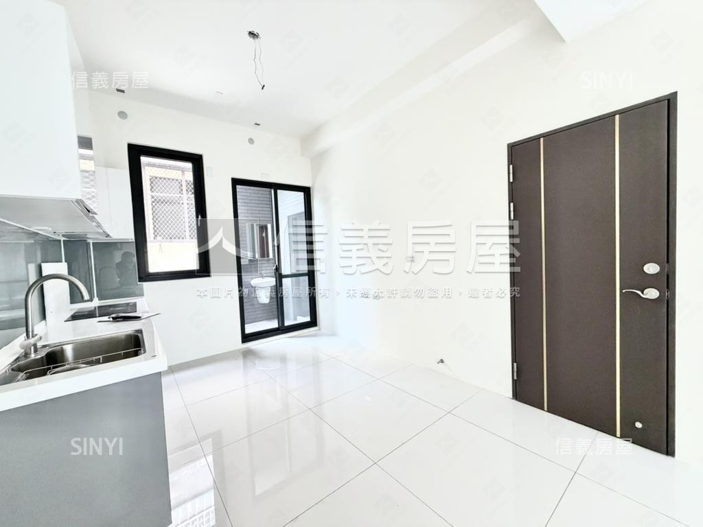 新市南科｜全新未住雙車透房屋室內格局與周邊環境