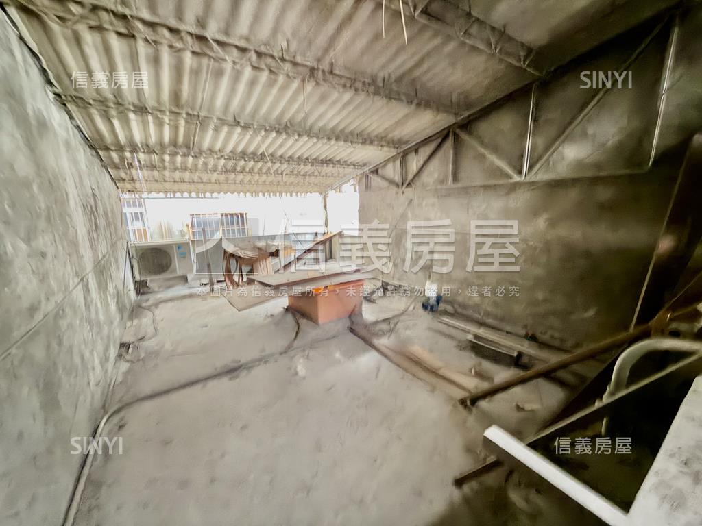 黃興路低總價車庫巷透房屋室內格局與周邊環境