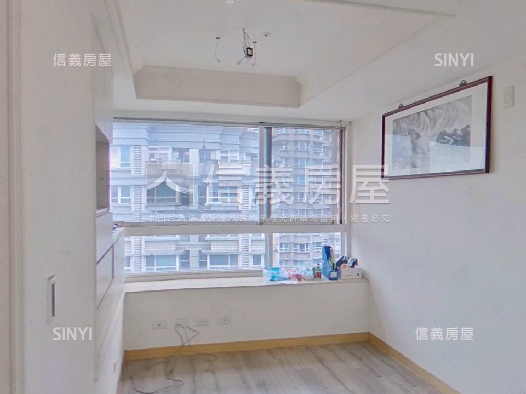 玉上園高樓華光萬丈三房房屋室內格局與周邊環境