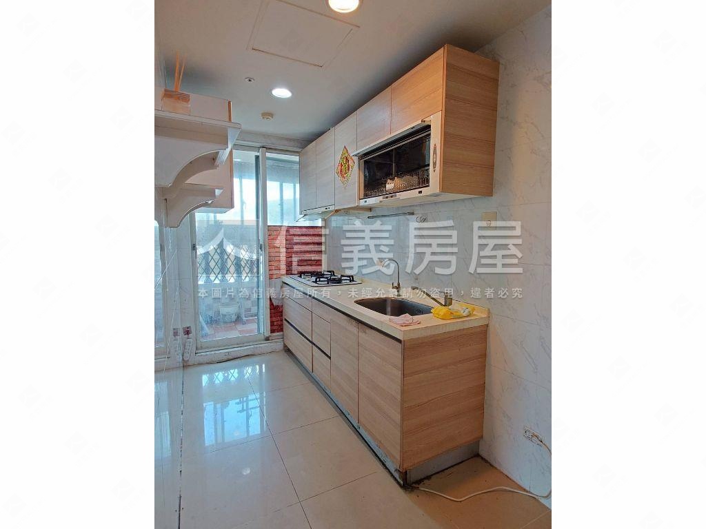 玉上園高樓華光萬丈三房房屋室內格局與周邊環境