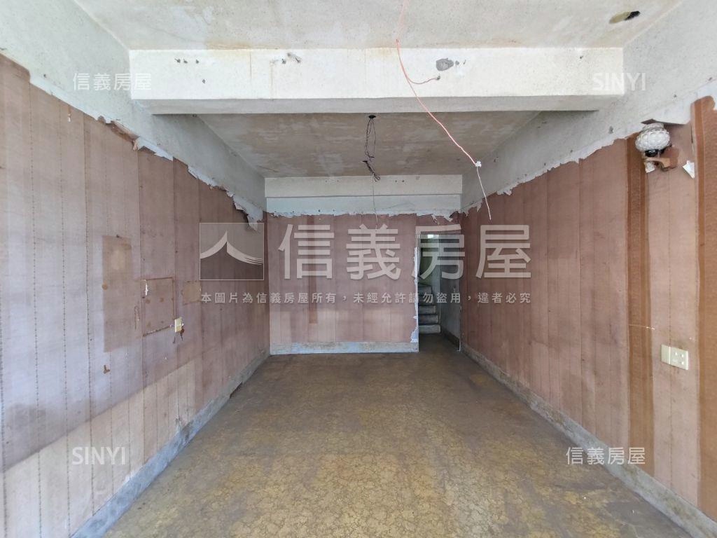建工高科大校區正路透店房屋室內格局與周邊環境