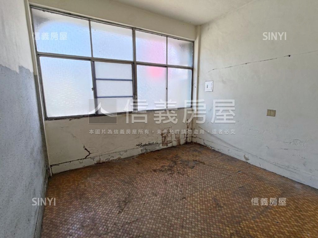 建工高科大校區正路透店房屋室內格局與周邊環境