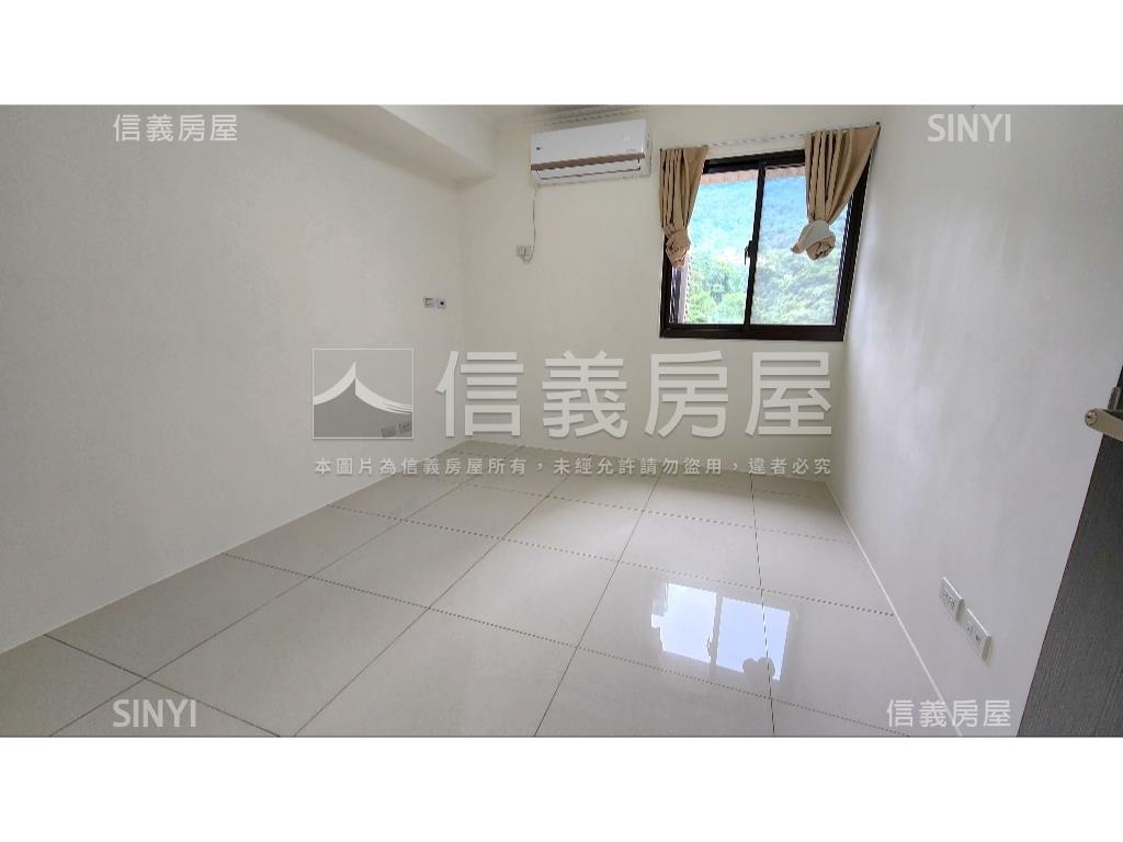 芬多精美小豪宅房屋室內格局與周邊環境