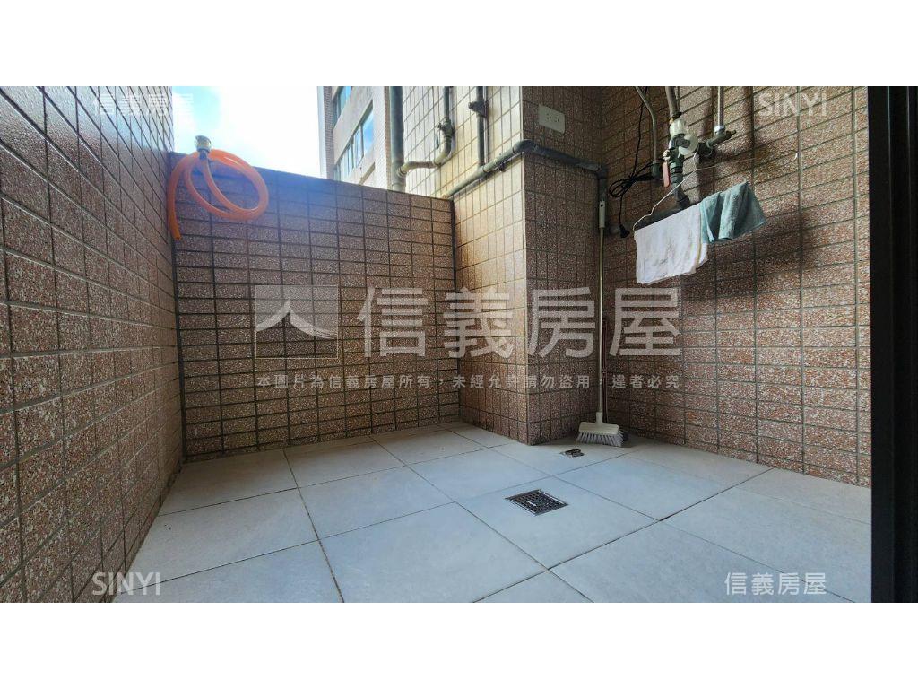 芬多精美小豪宅房屋室內格局與周邊環境