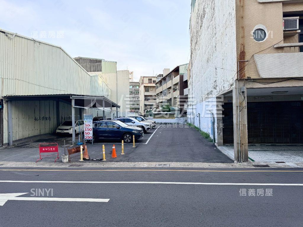 台南市南區住宅土地Ａ房屋室內格局與周邊環境