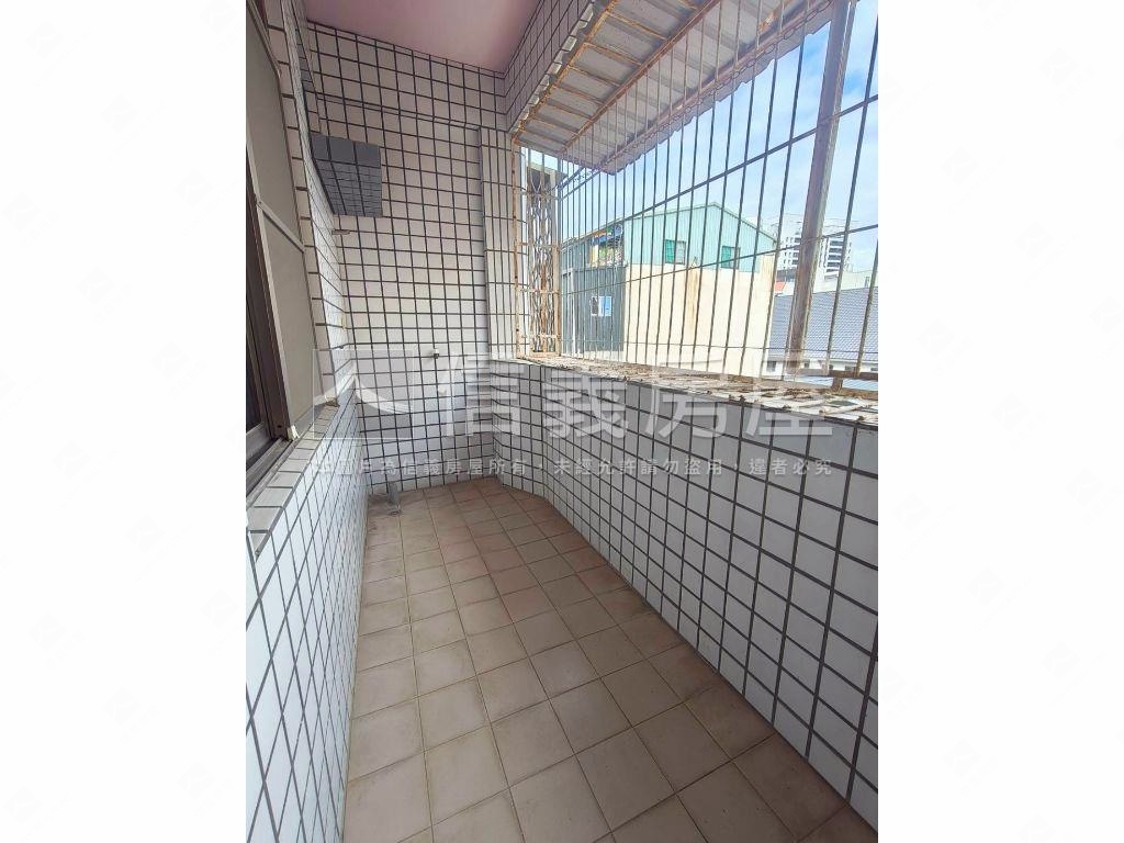 近台積電好成家車透房屋室內格局與周邊環境