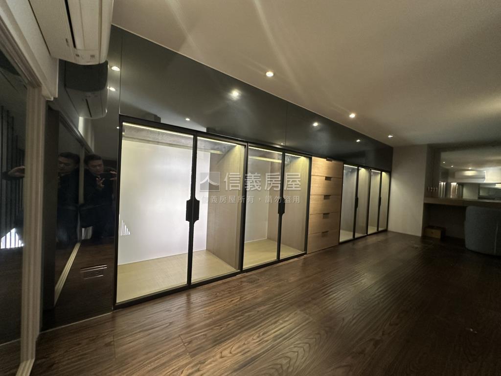 中山美學挑高美景美裝潢房屋室內格局與周邊環境