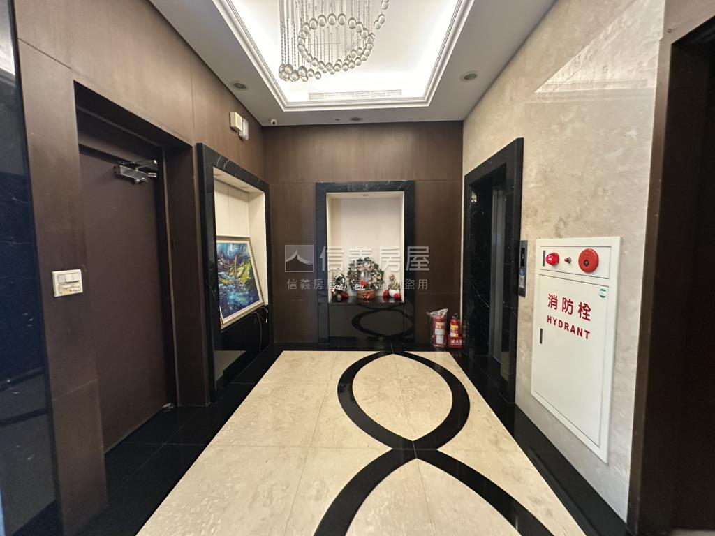 中山美學挑高美景美裝潢房屋室內格局與周邊環境