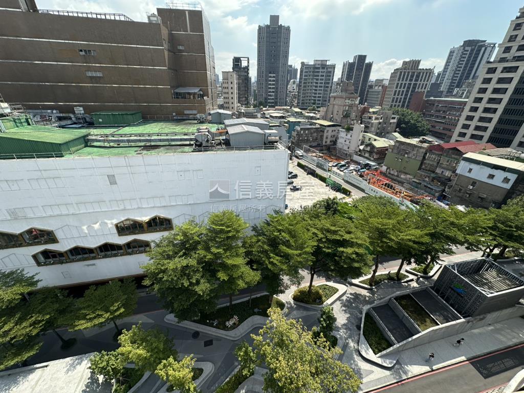 中山美學挑高美景美裝潢房屋室內格局與周邊環境