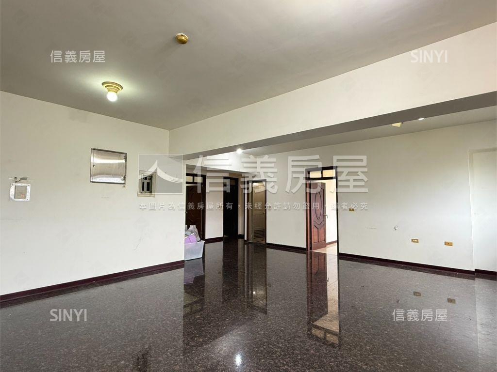 秀朗橋站．春日河畔美三房房屋室內格局與周邊環境