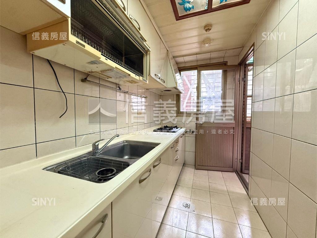 秀朗橋站．春日河畔美三房房屋室內格局與周邊環境