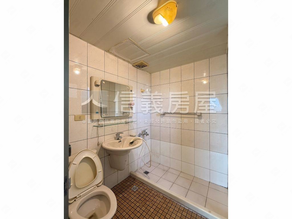 秀朗橋站．春日河畔美三房房屋室內格局與周邊環境