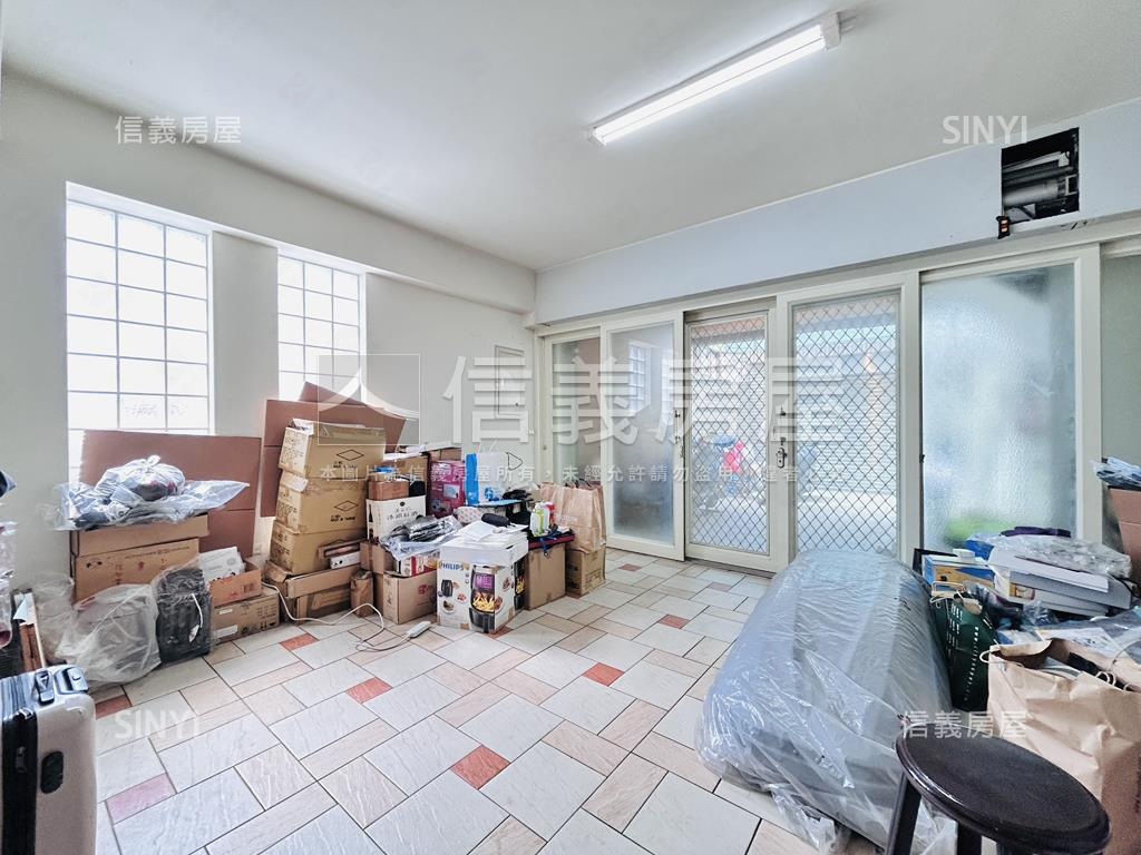 南崁首席邊間大贏家透天房屋室內格局與周邊環境