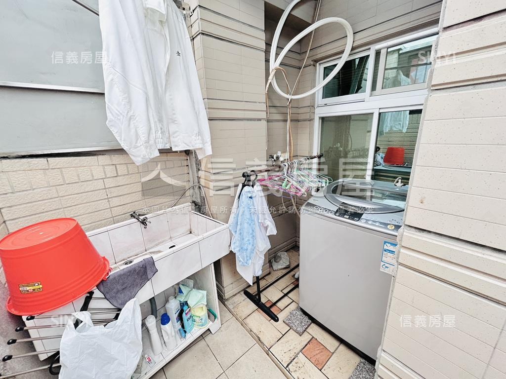 南崁首席邊間大贏家透天房屋室內格局與周邊環境
