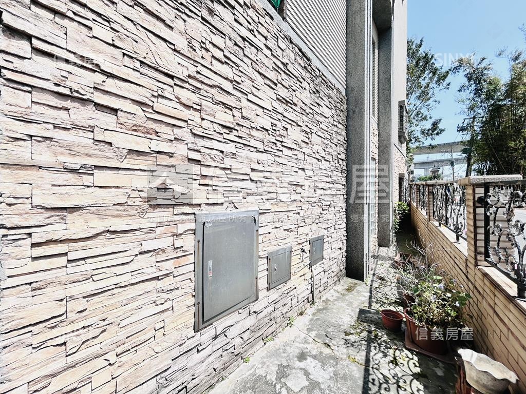 南崁首席邊間大贏家透天房屋室內格局與周邊環境
