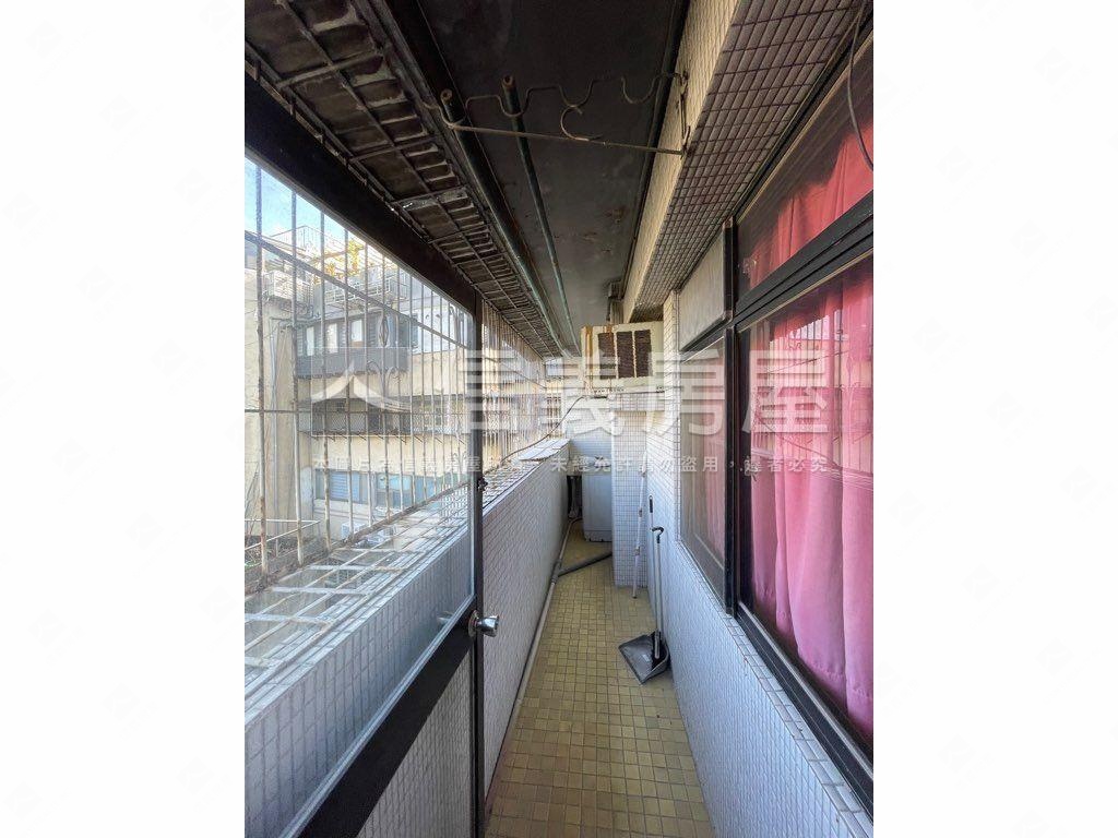 近國館四房採光好房屋室內格局與周邊環境