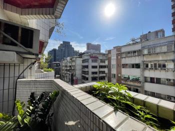 近國館四房採光好